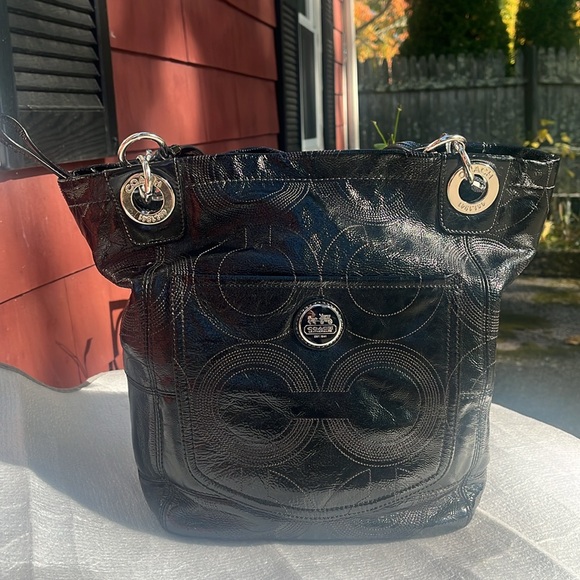 Coach Alex patent leather tote - Picture 3 of 16